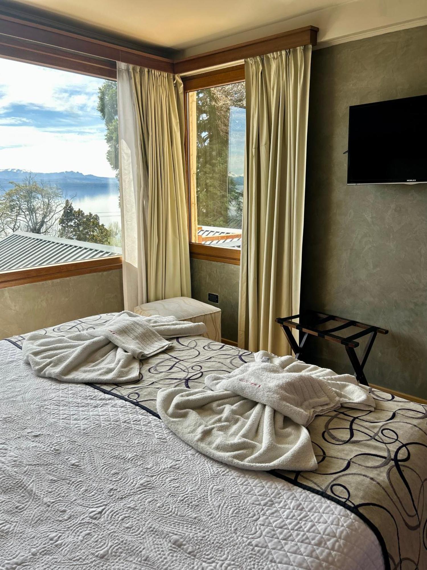 Bahia Paraiso Apart & Suites Сан Карлос де Барилоче Екстериор снимка