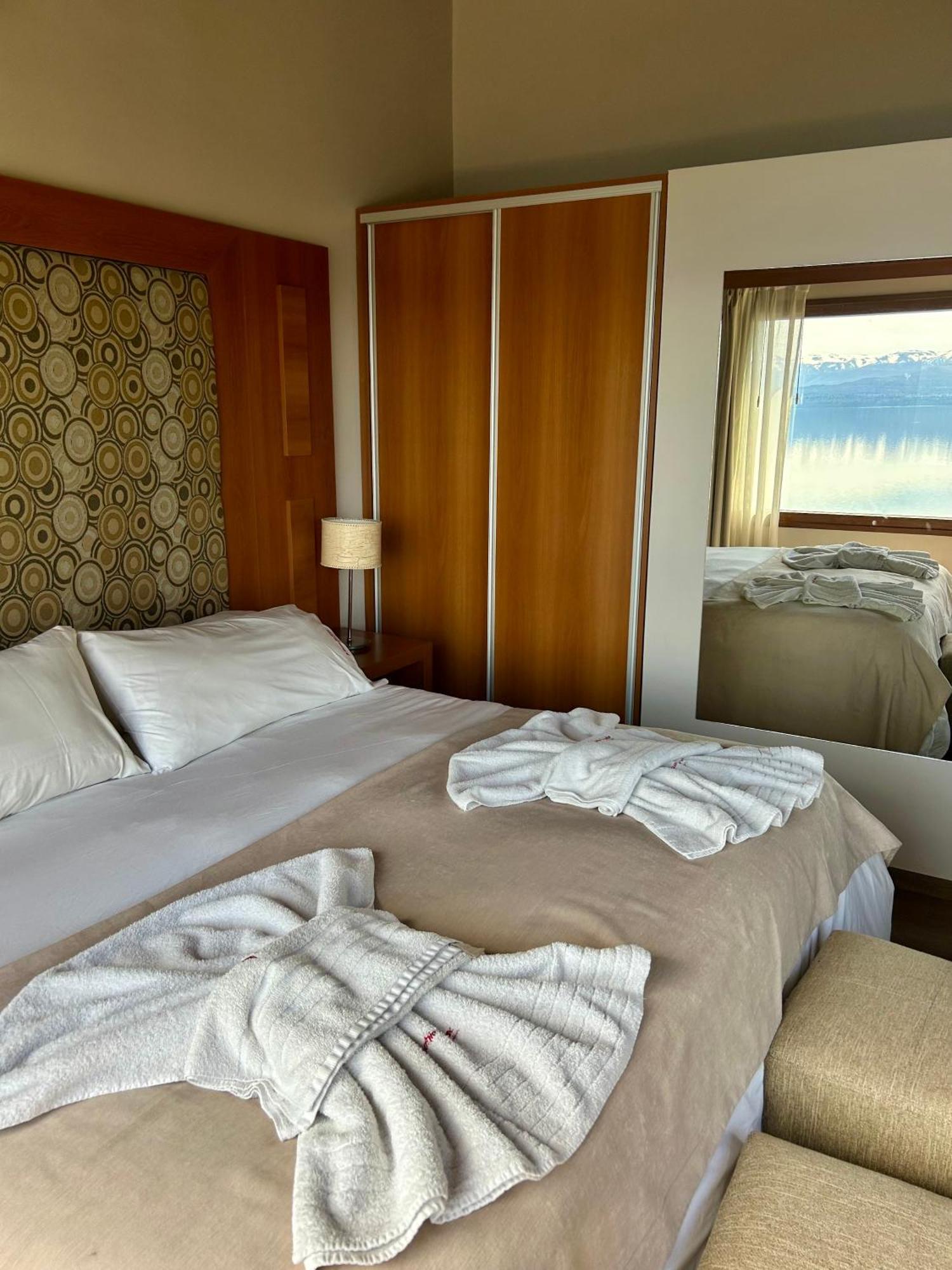 Bahia Paraiso Apart & Suites Сан Карлос де Барилоче Екстериор снимка