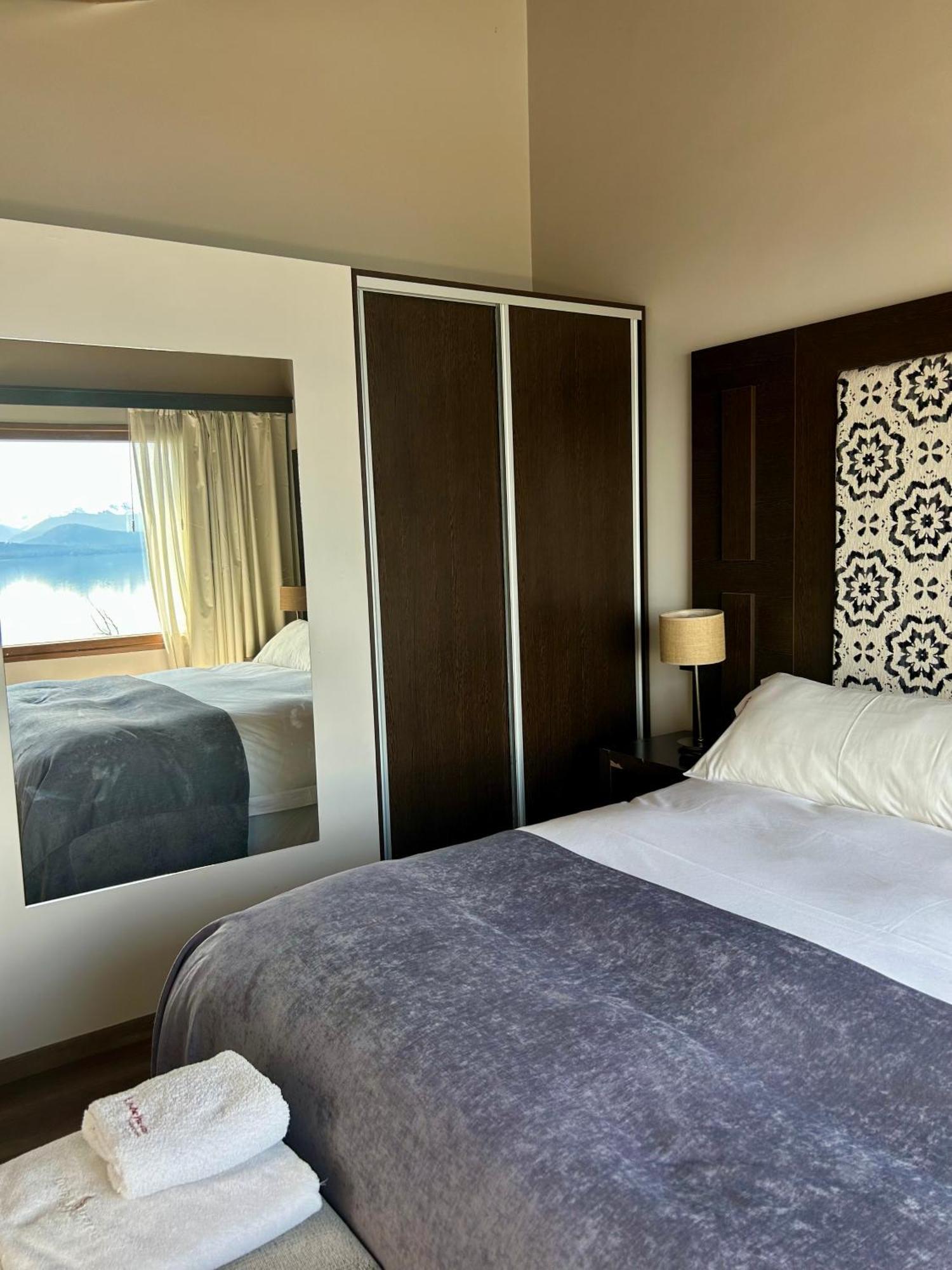 Bahia Paraiso Apart & Suites Сан Карлос де Барилоче Екстериор снимка